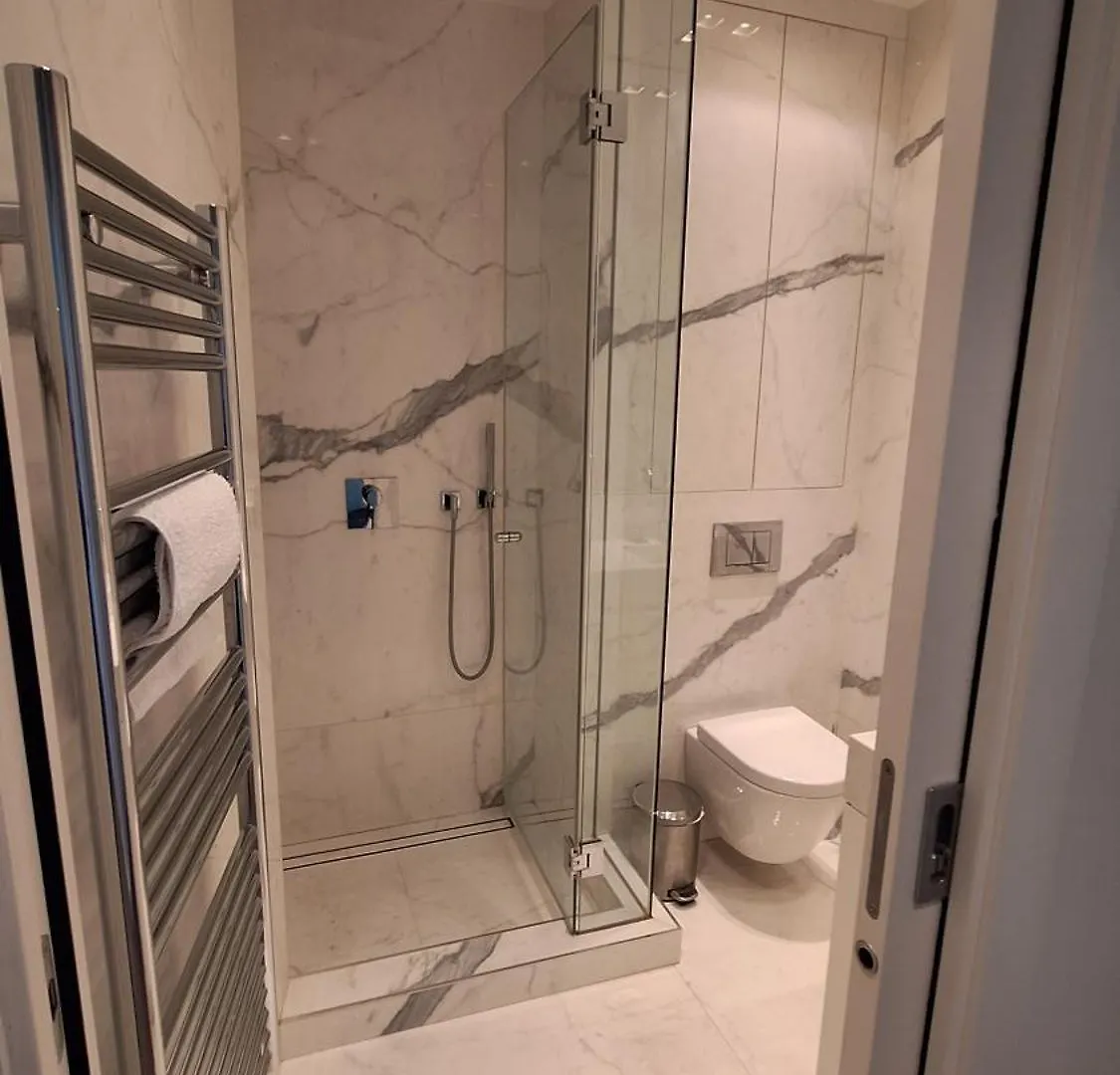 Luxueux 2 Chambres Et Luxueux 1 Chambre Vue Mer 500M Du Palais Des Festival Cannes